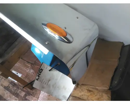 INTERNATIONAL LONESTAR CAB CLIP