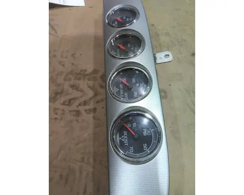 INTERNATIONAL LONESTAR DASH PANEL