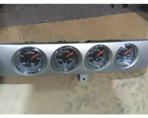 INTERNATIONAL LONESTAR DASH PANEL