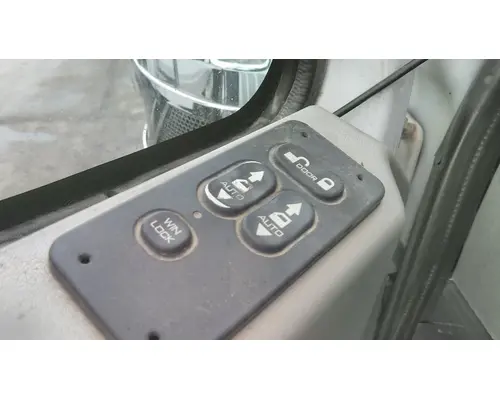 INTERNATIONAL LONESTAR DOOR ELECTRICAL SWITCH