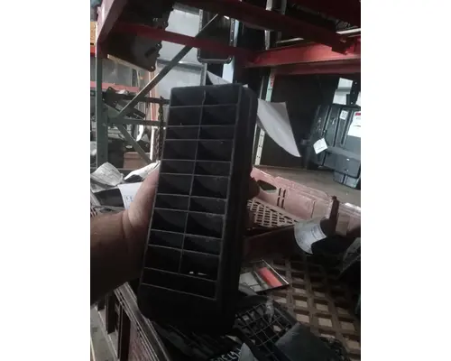 INTERNATIONAL LONESTAR Dash  Console Switch