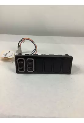 INTERNATIONAL LONESTAR Dash/Console Switch