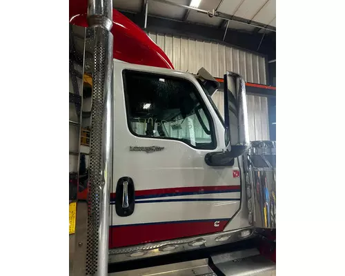 INTERNATIONAL LONESTAR Door Assembly, Front