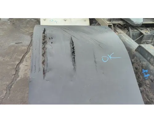 INTERNATIONAL LONESTAR FENDER, QUARTERHALF REAR