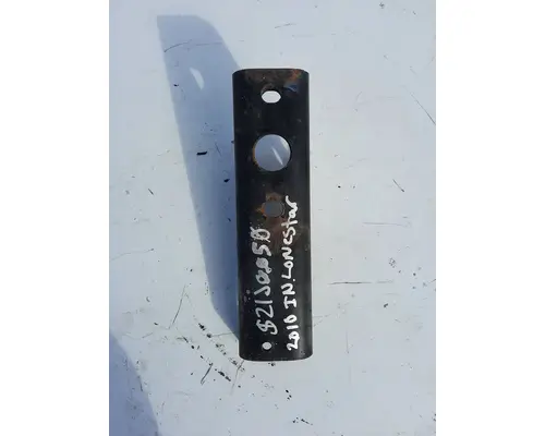 INTERNATIONAL LONESTAR FUEL TANK BRACKET