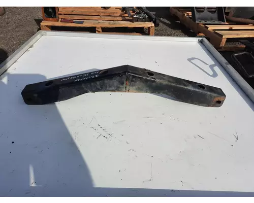 INTERNATIONAL LONESTAR FUEL TANK BRACKET