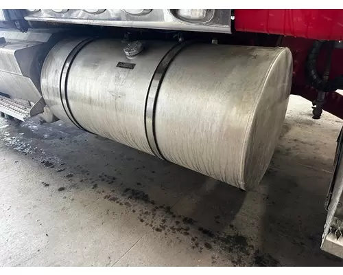 INTERNATIONAL LONESTAR Fuel Tank