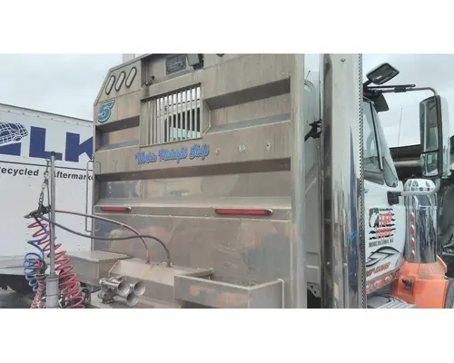 INTERNATIONAL LONESTAR HEADACHE RACK