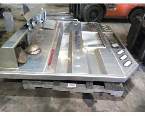 INTERNATIONAL LONESTAR HEADACHE RACK