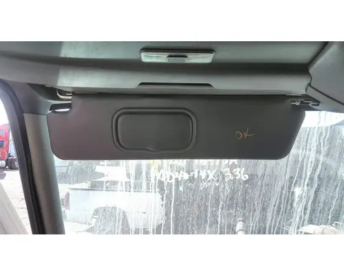 INTERNATIONAL LONESTAR INTERIOR SUN VISOR