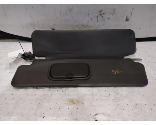 INTERNATIONAL LONESTAR INTERIOR SUN VISOR