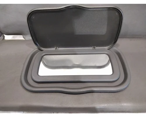 INTERNATIONAL LONESTAR INTERIOR SUN VISOR