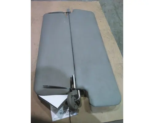 INTERNATIONAL LONESTAR INTERIOR SUN VISOR