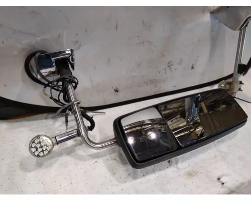 INTERNATIONAL LONESTAR MIRROR ASSEMBLY CABDOOR