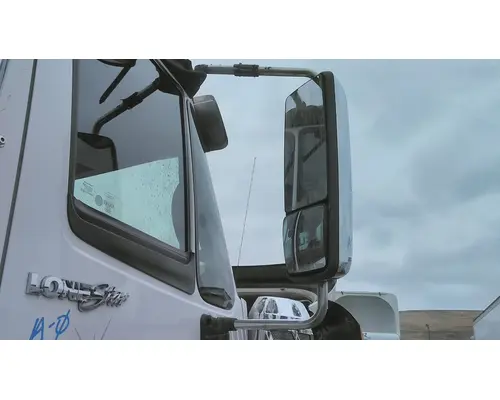 INTERNATIONAL LONESTAR MIRROR ASSEMBLY CABDOOR