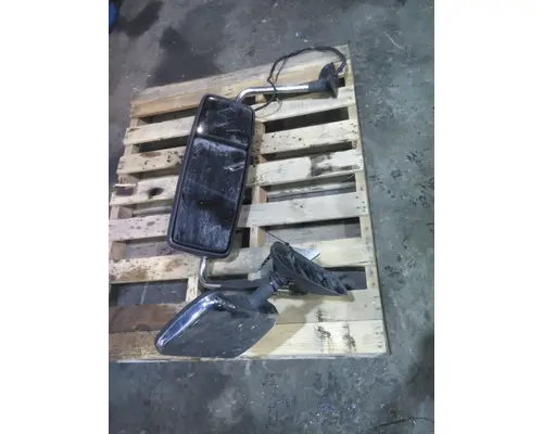 INTERNATIONAL LONESTAR MIRROR ASSEMBLY CABDOOR