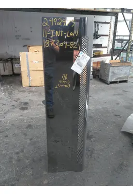 INTERNATIONAL LONESTAR MUFFLER SHIELD