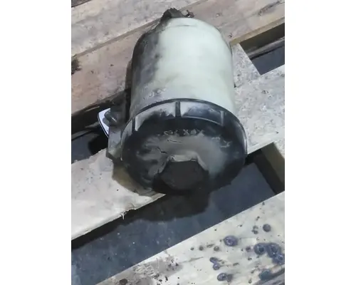 INTERNATIONAL LONESTAR POWER STEERING RESERVOIR