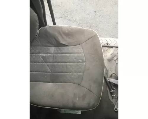 INTERNATIONAL LONESTAR SEAT, FRONT