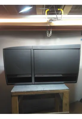 INTERNATIONAL LONESTAR SLEEPER CLOSET