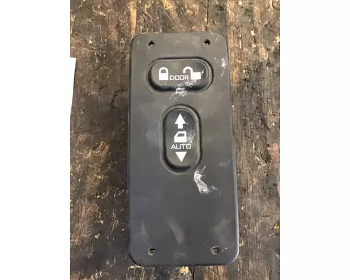 INTERNATIONAL LONESTAR Switch Cluster