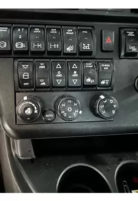 INTERNATIONAL LONESTAR Temperature Control