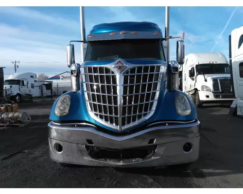 INTERNATIONAL LONESTAR WHOLE TRUCK FOR RESALE