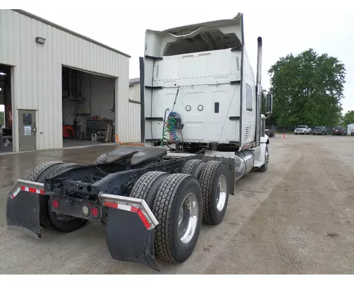 INTERNATIONAL LONESTAR WHOLE TRUCK FOR RESALE