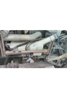 INTERNATIONAL LONESTAR WINDSHIELD WASHER RESERVOIR