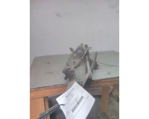 INTERNATIONAL LONESTAR WINDSHIELD WIPER ASSEMBLY