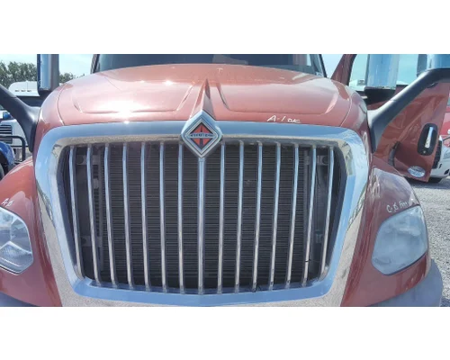 INTERNATIONAL LT 2017-2024 GRILLE