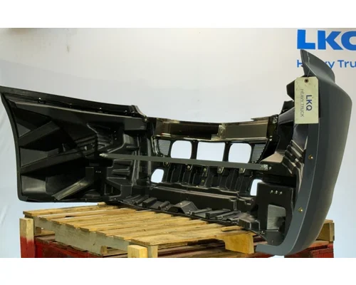 INTERNATIONAL LT 2017-2025 BUMPER ASSEMBLY, FRONT