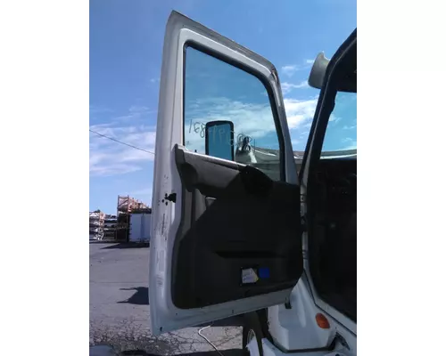INTERNATIONAL LT 2017-2025 DOOR ASSEMBLY, FRONT