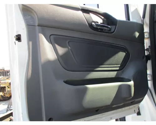 INTERNATIONAL LT 2017-2025 DOOR ASSEMBLY, FRONT