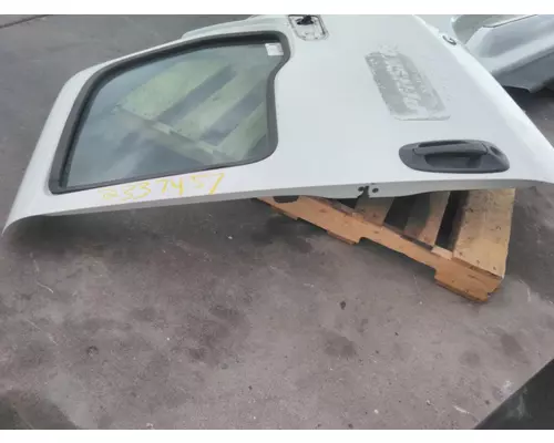 INTERNATIONAL LT 2017-2025 DOOR ASSEMBLY, FRONT