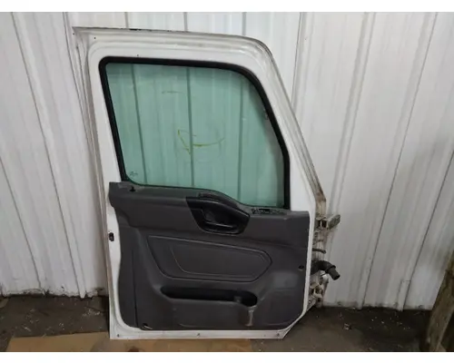INTERNATIONAL LT 2017-2025 DOOR ASSEMBLY, FRONT