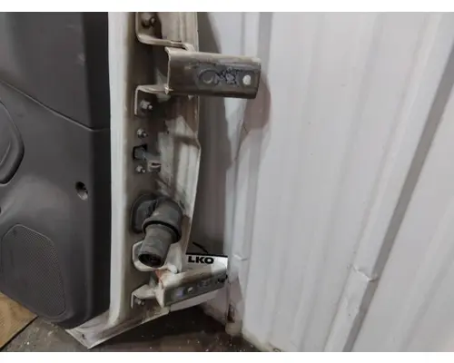 INTERNATIONAL LT 2017-2025 DOOR ASSEMBLY, FRONT