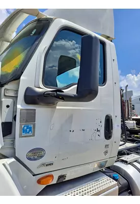 INTERNATIONAL LT 2017-2025 DOOR ASSEMBLY, FRONT