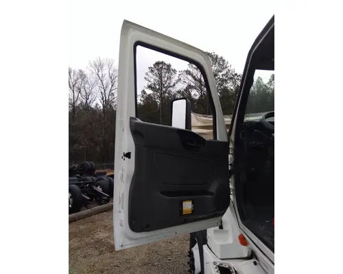 INTERNATIONAL LT 2017-2025 DOOR ASSEMBLY, FRONT