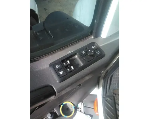 INTERNATIONAL LT 2017-2025 DOOR ASSEMBLY, FRONT