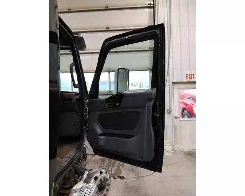 INTERNATIONAL LT 2017-2025 DOOR ASSEMBLY, FRONT