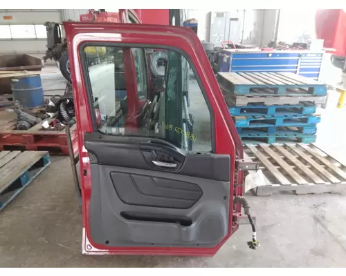 INTERNATIONAL LT 2017-2025 DOOR ASSEMBLY, FRONT