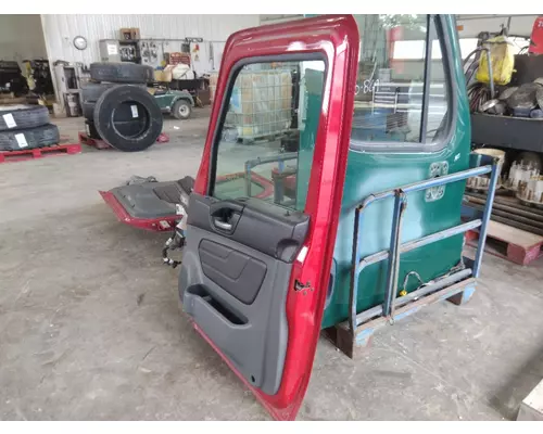 INTERNATIONAL LT 2017-2025 DOOR ASSEMBLY, FRONT