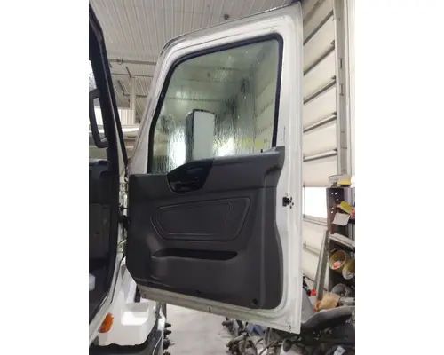 INTERNATIONAL LT 2017-2025 DOOR ASSEMBLY, FRONT