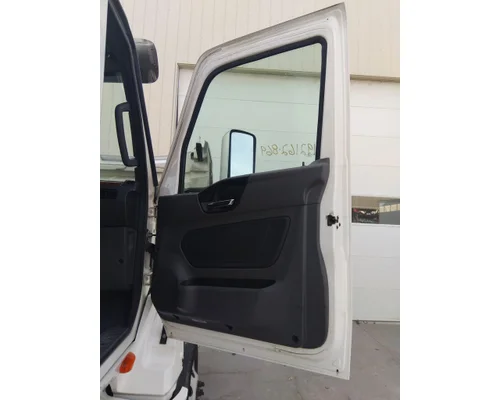 INTERNATIONAL LT 2017-2025 DOOR ASSEMBLY, FRONT