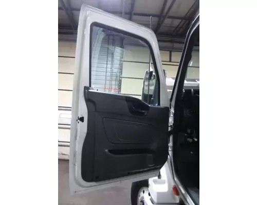 INTERNATIONAL LT 2017-2025 DOOR ASSEMBLY, FRONT