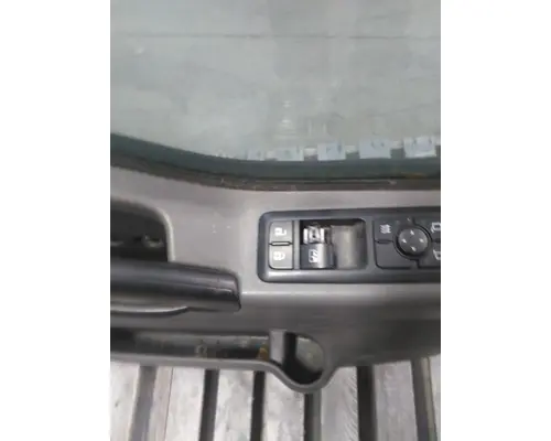 INTERNATIONAL LT 2017-2025 DOOR ASSEMBLY, FRONT