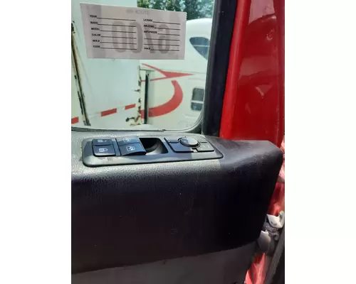 INTERNATIONAL LT 2017-2025 DOOR ASSEMBLY, FRONT