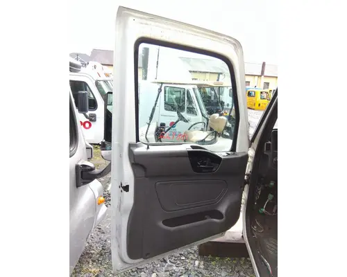 INTERNATIONAL LT 2017-2025 DOOR ASSEMBLY, FRONT
