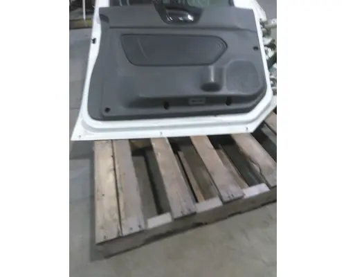INTERNATIONAL LT 2017-2025 DOOR ASSEMBLY, FRONT